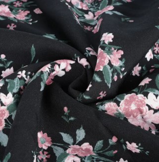 Bagaimana kinerja Kain Percetakan Poliester dalam hal daya tahan dan reproduksi warna?